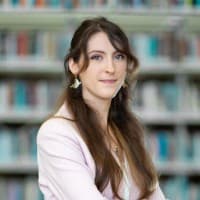 Dr. Justine Sarrau — founder and project lead of Gistin, alumna of the United Arab Emirates University